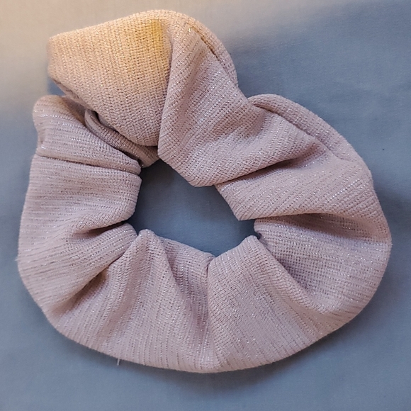 2 sparkly pink and grey scrunchies - Picture 3 of 3